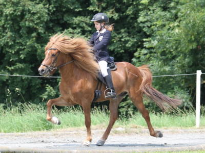 Lea Aomi Vilhjalmsdottir Menzinger